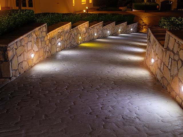 Outdoor Lighting Experts in Moraine